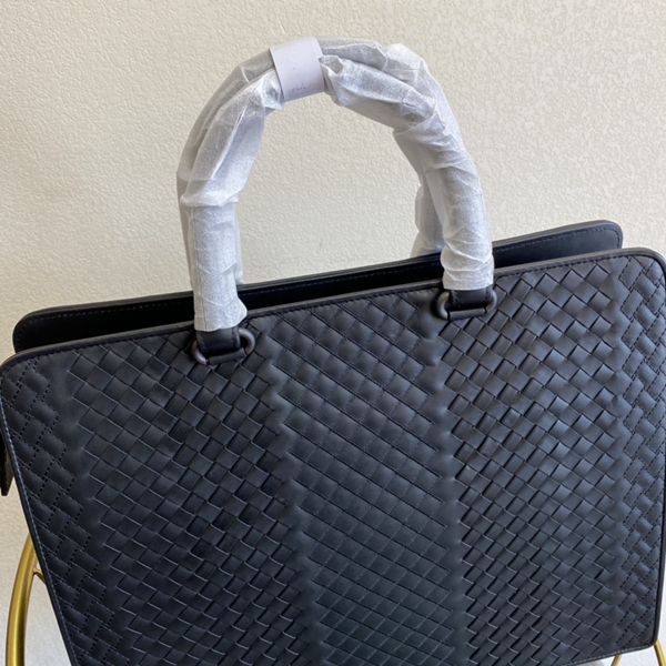 ボッテガヴェネタバッグ内部構造